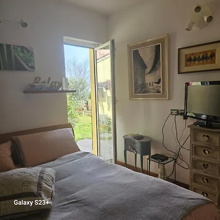 Villetta Natura بيت للعطل Vezzi Portio