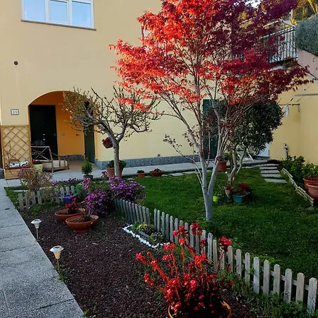 Villetta Natura Holiday home Vezzi Portio